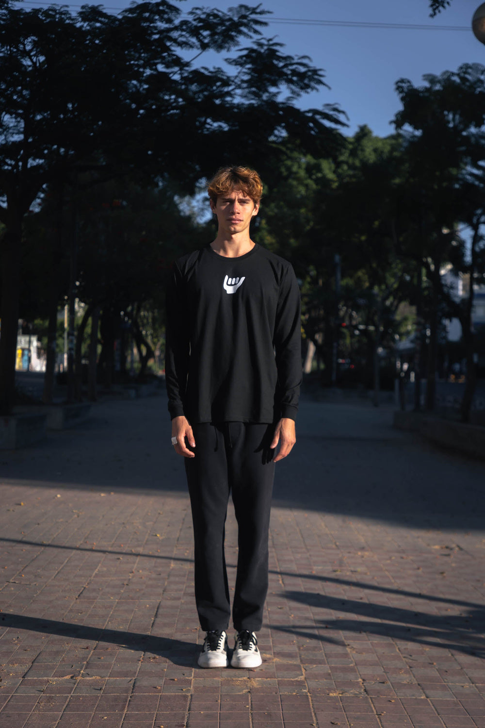 T-SHIRT SHAKA LONG SLEEVE BLACK