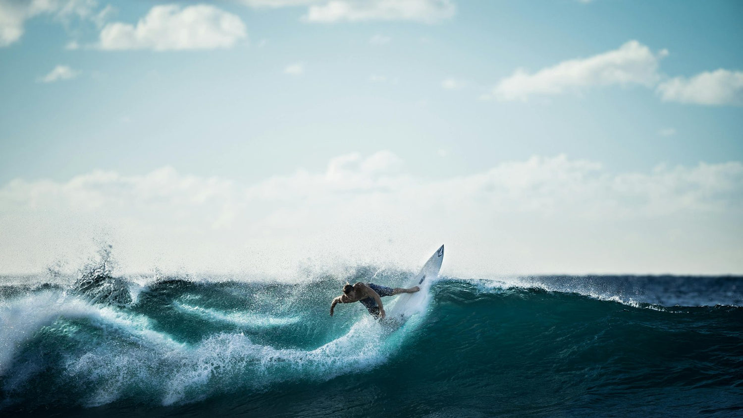 El surf no es deporte. Es una conversación.