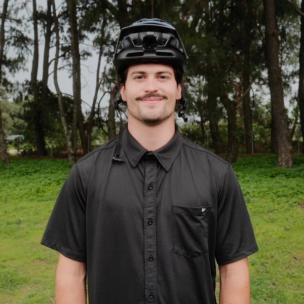 TECH PARTY SHIRT BLACK RELAX FIT