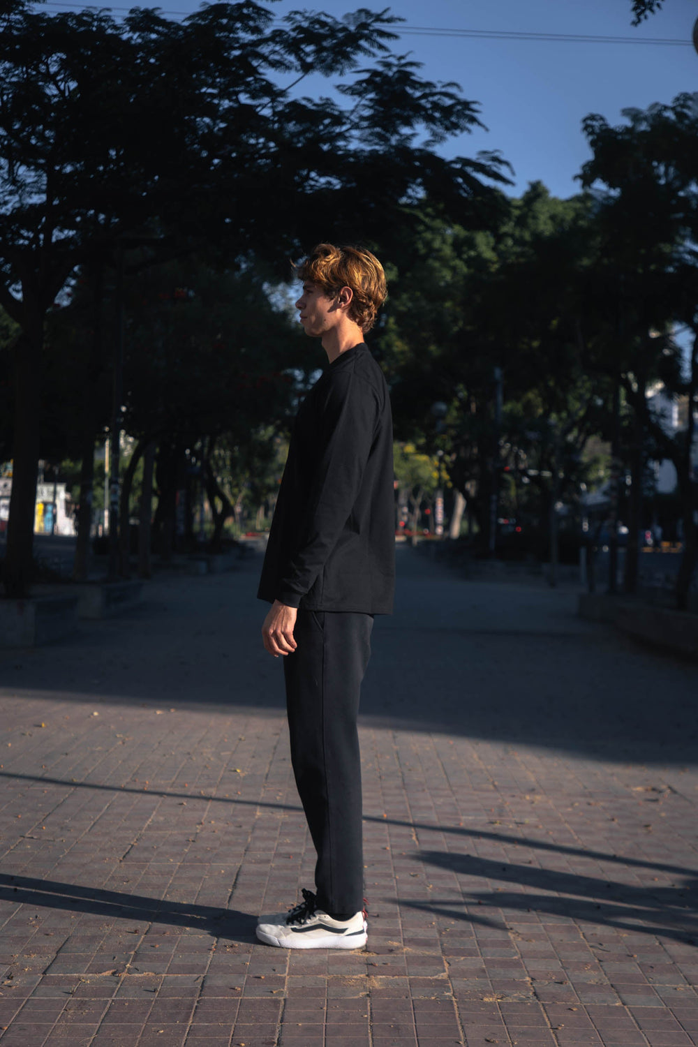 T-SHIRT SHAKA LONG SLEEVE BLACK